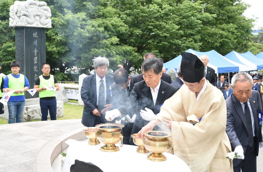 1. 경주시, 제21회 임란의사 추모행사 열려 (1)