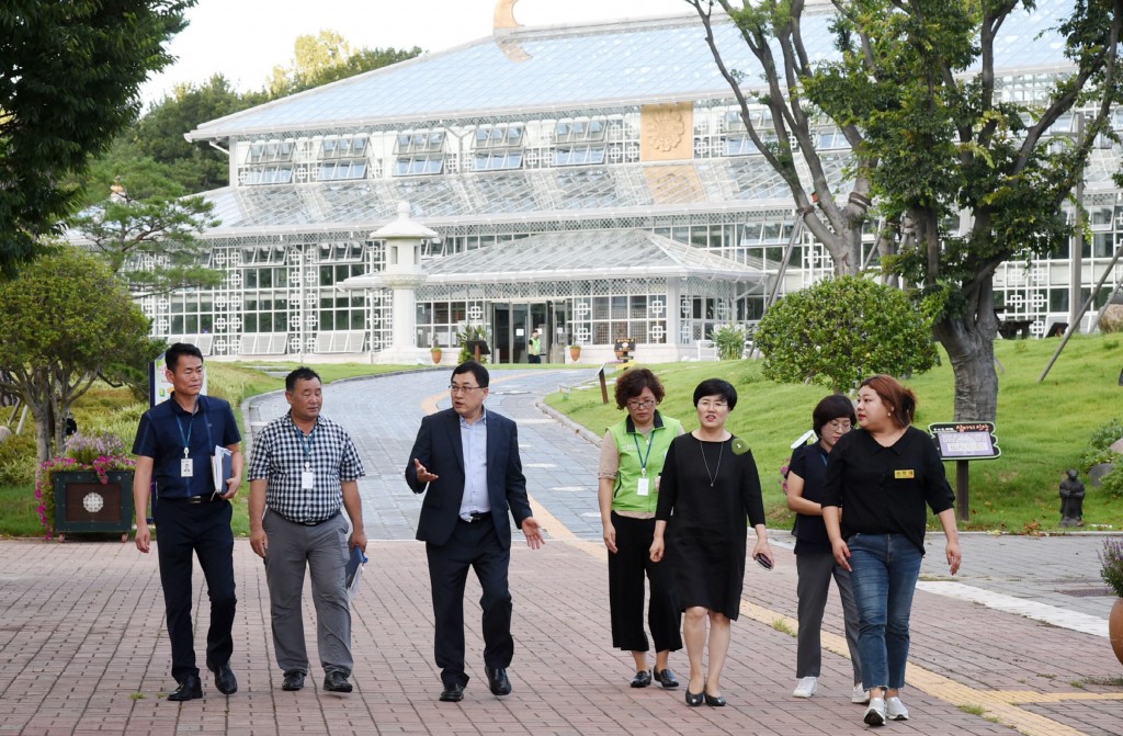 1. 주낙영 경주시장, 동궁원 관광트랜드 맞는 변화와 혁신 강조 (1)