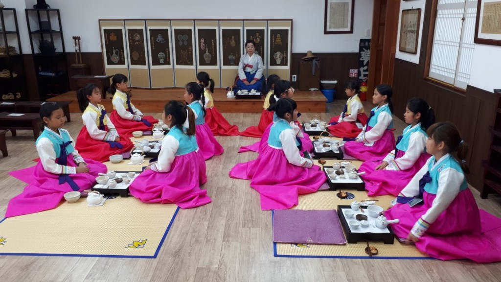 20190507_경주교육지원청보도자료_경주글로벌예절체험관1