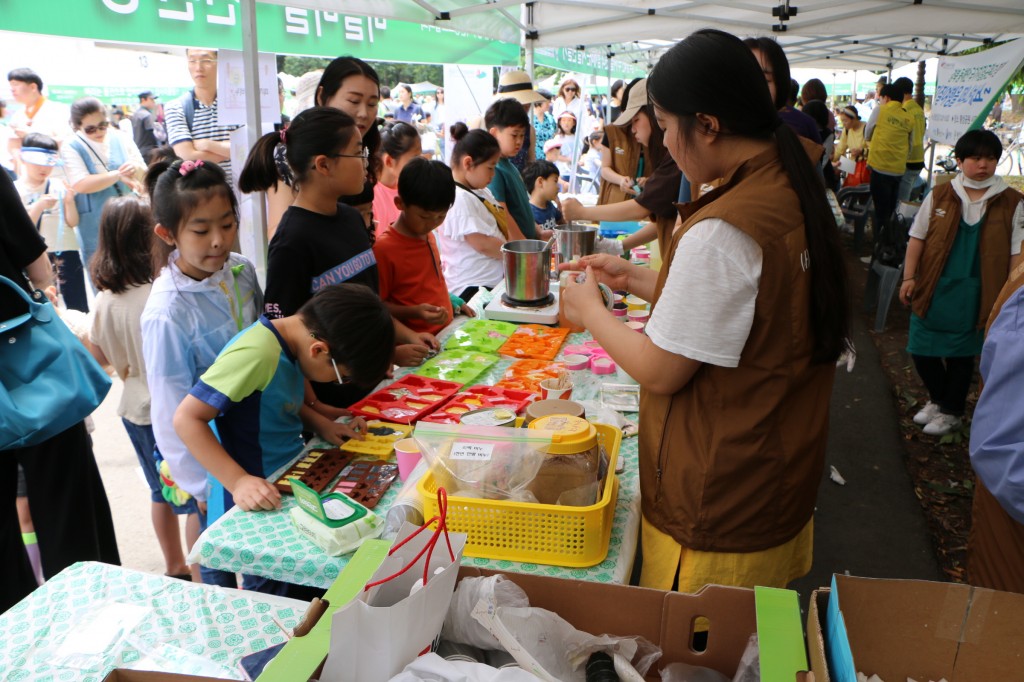 3. 제24회 세계환경의 날 기념식 및 제13회 Beautiful 경주! 환경대축제 성료 (4)