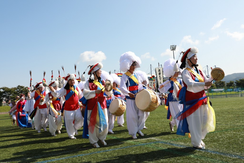 15. 풍물경연대회