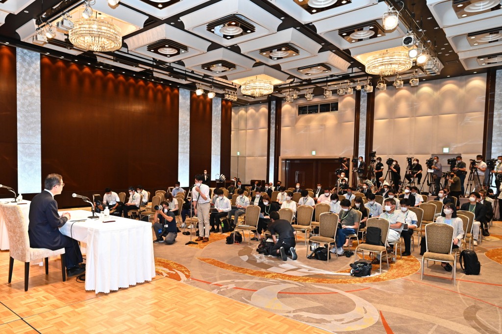 지난 7월 11일 일본 게이오 플라자 호텔 도쿄에서 성명을 발표하고 있는 세계평화통일가정연합